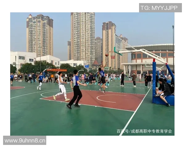 成都篮球队进攻策略分析与得失评估探讨